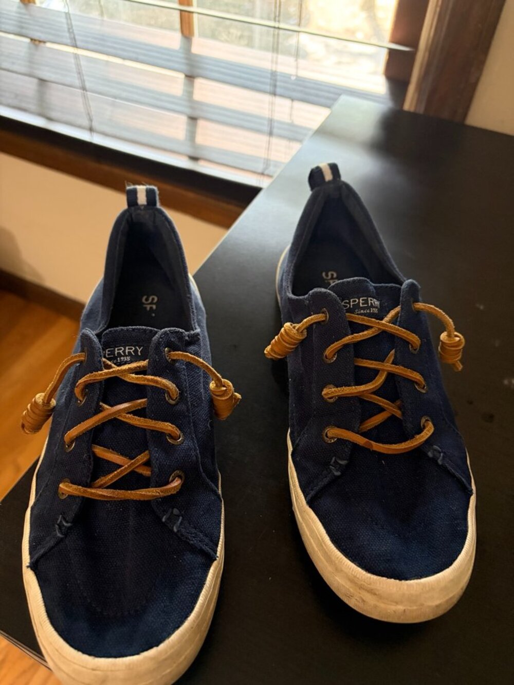 Sperry Side Navy Canvas Lace-Up Sneakers Women's Size 8M